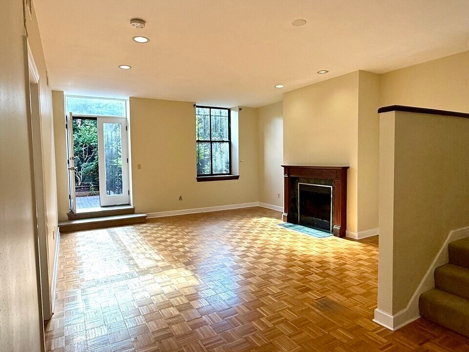 130 Appleton St in Boston, MA - Building Photo