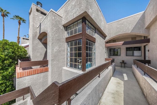 property at 2601 S Broadmoor Dr