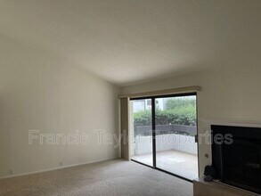 7526 Jerez Ct in Carlsbad, CA - Building Photo - Building Photo