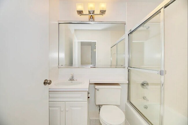 243 Riverside Dr in New York, NY - Building Photo - Building Photo