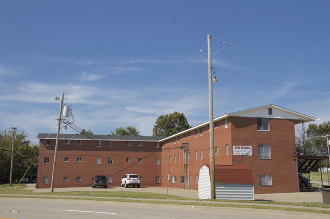 601 S Washington St in Carbondale, IL - Building Photo - Building Photo