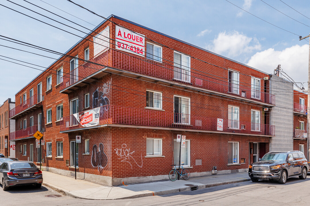 250 Greene Av in Montréal, QC - Building Photo