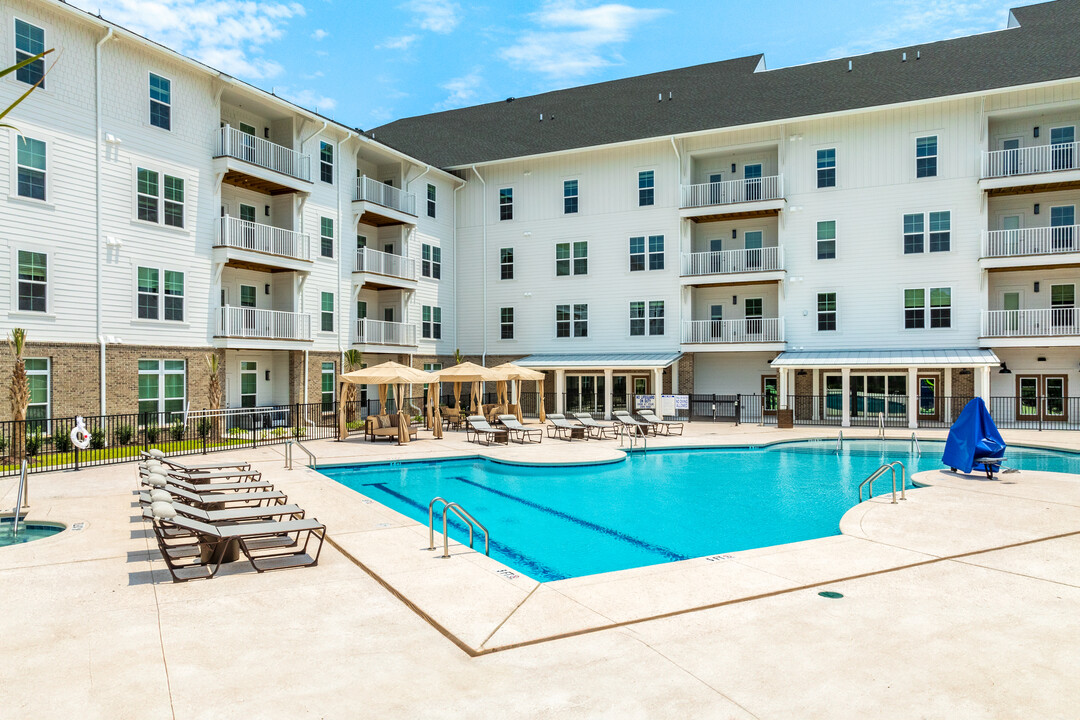 The Leo Myrtle Beach, a 55+ Apartment Comm... in Myrtle Beach, SC - Building Photo