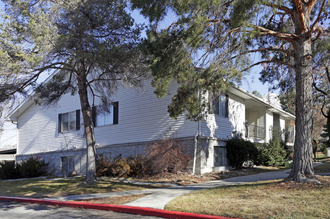 Hill Rise in Salt Lake City, UT - Foto de edificio - Building Photo