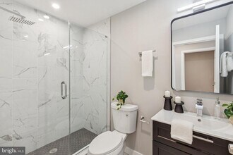 36 N Narberth Ave in Narberth, PA - Building Photo - Building Photo