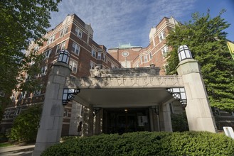 Sedgwick Gardens Apartments in Washington, DC - Foto de edificio - Building Photo