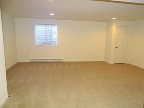 185 Linda Sue Ln in Myerstown, PA - Building Photo - Building Photo