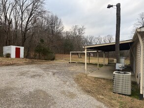 2182 Posey Hill Rd in Mount Juliet, TN - Foto de edificio - Building Photo