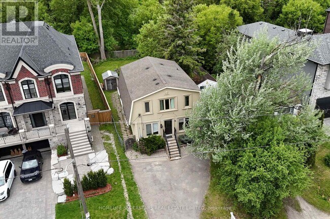 76 Moray Ave in Richmond Hill, ON - Building Photo - Building Photo
