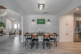 1607 Cimarron Trail in Grapevine, TX - Building Photo - Building Photo