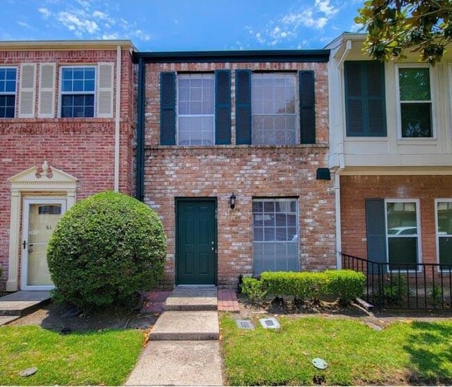 property at 7700 Creekbend Dr