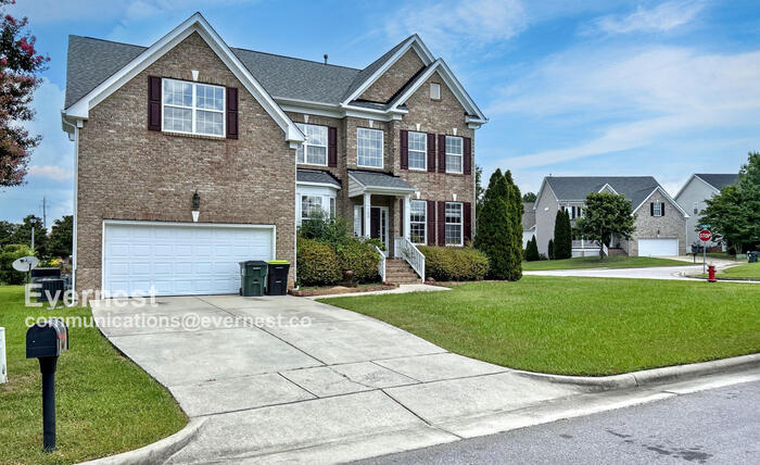 100 Paxford Ct in Morrisville, NC - Building Photo