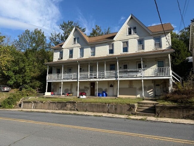 property at 557 Mauch Chunk Rd