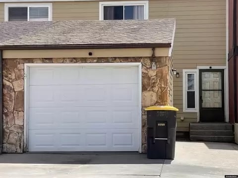 property at 120 W Davis St