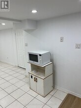 3244 Lawrence Ave E in Toronto, ON - Building Photo - Building Photo