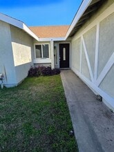 4995 Cambridge Ave in San Bernardino, CA - Building Photo - Building Photo