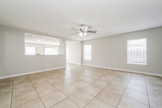 939 Morning Light Rd in Jacksonville, FL - Building Photo - Building Photo