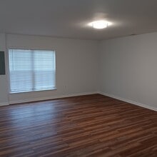 15766 Nimes Ct in Woodbridge, VA - Building Photo - Building Photo