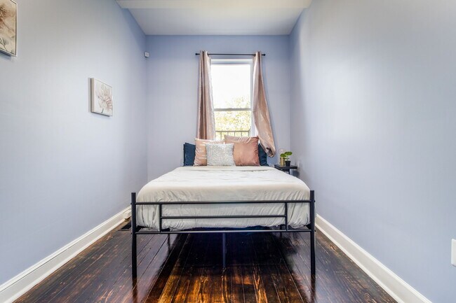 1232 W Lafayette Ave, Unit B2 in Baltimore, MD - Building Photo - Building Photo
