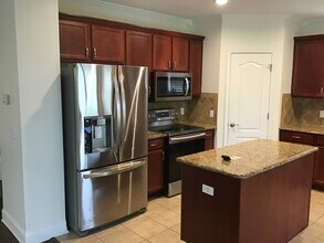 12646 Evington Point Dr in Riverview, FL - Building Photo - Building Photo