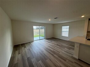 8381 Gower Trl in Wildwood, FL - Building Photo - Building Photo