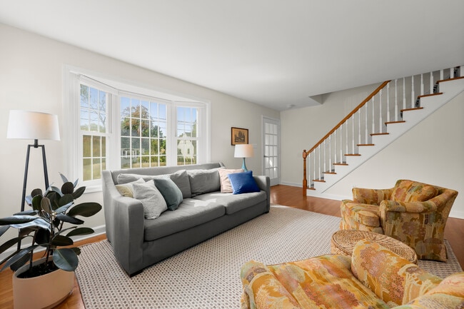 15 Folwell Rd in Norwalk, CT - Building Photo - Building Photo