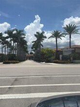 9941 NW 86th Terrace in Doral, FL - Building Photo - Building Photo