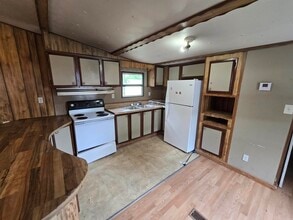2136 Cliffwood Rd in Little Rock, AR - Building Photo - Building Photo