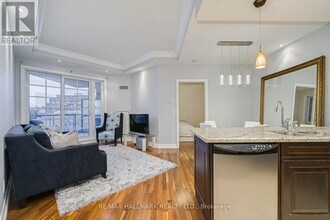 20 Burkebrook Pl in Toronto, ON - Building Photo - Building Photo