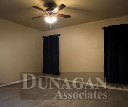 1819 Lanette Dr in Carlsbad, NM - Building Photo - Building Photo