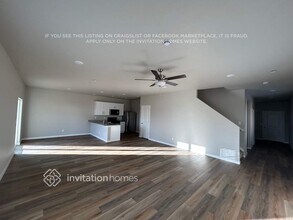 7406 Green River Ave in Frederick, CO - Foto de edificio - Building Photo