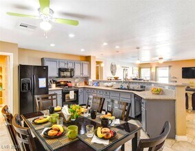 6524 New Brunswick Ave in Las Vegas, NV - Building Photo - Building Photo