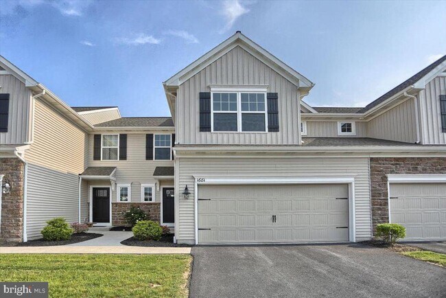 1681 Haralson Dr in Mechanicsburg, PA - Building Photo - Building Photo
