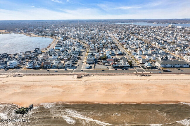 1708 B St in Belmar, NJ - Foto de edificio - Building Photo