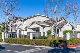 The Galleria in Fountain Valley, CA - Building Photo