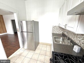 136 S 5th St in Reading, PA - Building Photo - Building Photo