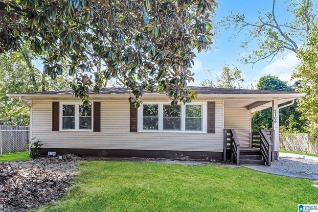 property at 2109 Mississippi Ave