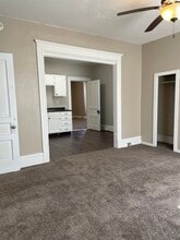 416 N Broad St, Unit Apt A in Mankato, MN - Building Photo - Building Photo