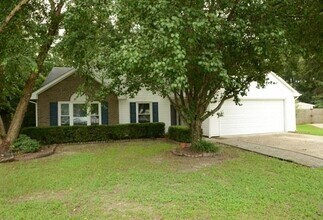 203 S Carlisle Ct in Jacksonville, NC - Building Photo - Building Photo