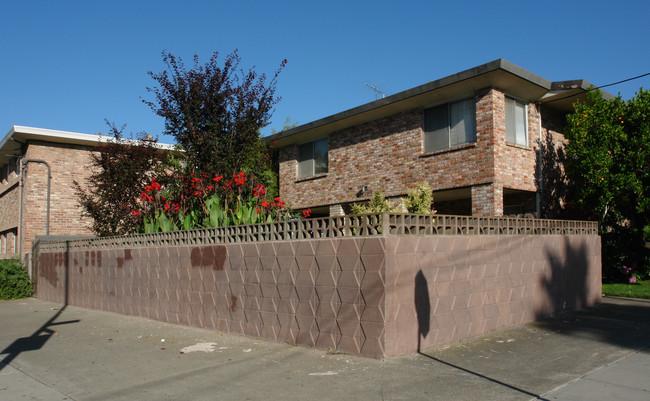 331 Willow St in San Jose, CA - Building Photo - Building Photo