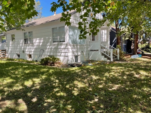 property at 621 S 13th Ave