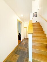 713 Madison Ave N in Bainbridge Island, WA - Building Photo - Building Photo