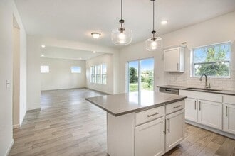 5146 McLin Dr in Kalamazoo, MI - Building Photo - Building Photo
