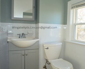 20 Livingston St in Lincoln, RI - Building Photo - Building Photo