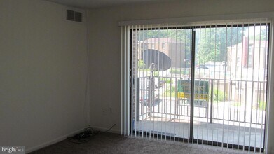 3200 Spartan Rd in Olney, MD - Foto de edificio - Building Photo