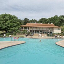 2100 Valkyrie Dr NW, Unit 104