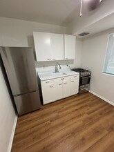 820 S Rosemead Blvd in Pasadena, CA - Building Photo - Building Photo