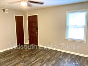 124 Lower Brownsville Rd in Jackson, TN - Building Photo - Building Photo