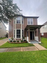 18710 Sandelford Dr in Katy, TX - Building Photo