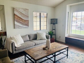 604 Coleman Dr in Lompoc, CA - Building Photo - Building Photo